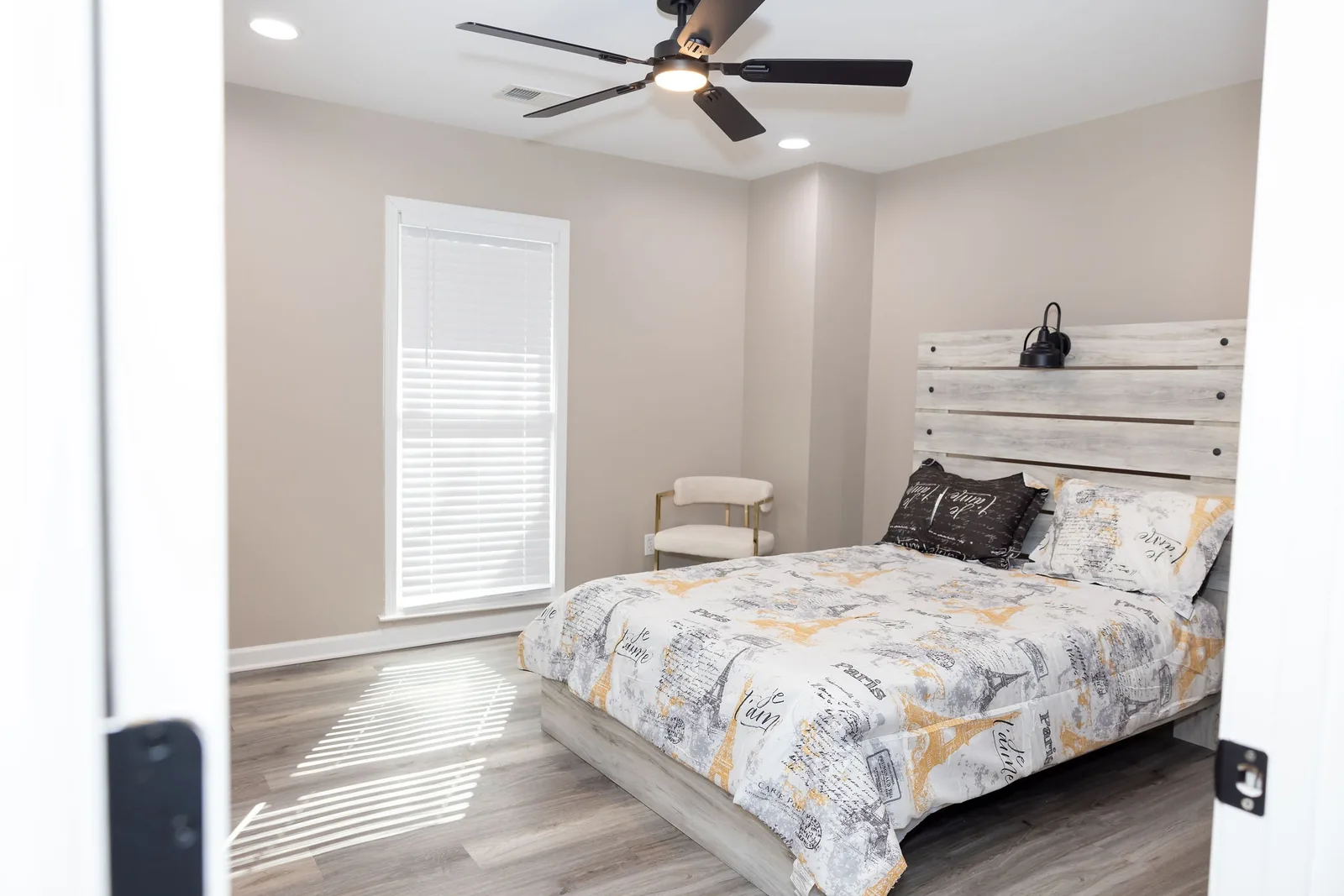 Comfortable private resident suite at Comfort Cove Senior Living.